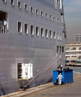 Gestión de residuos en los barcos del Port